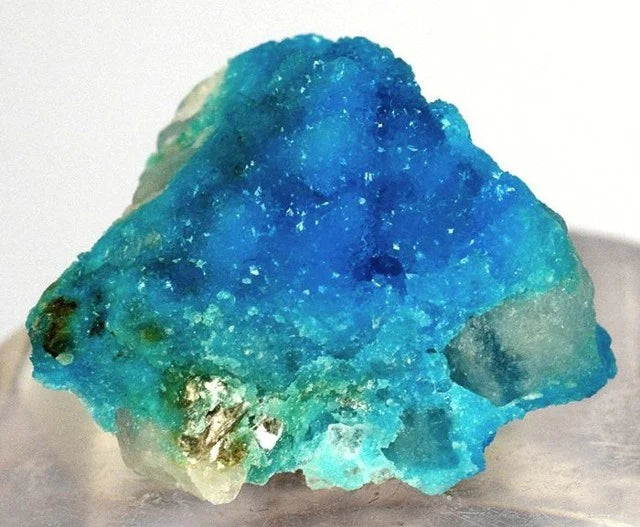 Turquoise: A Gem of Healing for Mental Health, Spiritual Growth, and Awareness